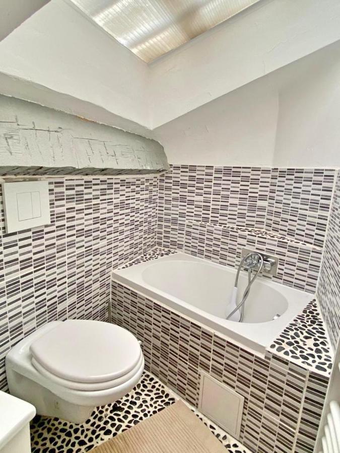 Appartements Cosy Au Centre De La Seyne-Sur-Mer Kültér fotó