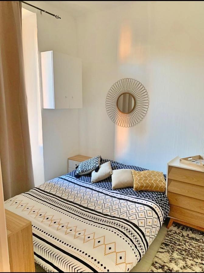 Appartements Cosy Au Centre De La Seyne-Sur-Mer Kültér fotó